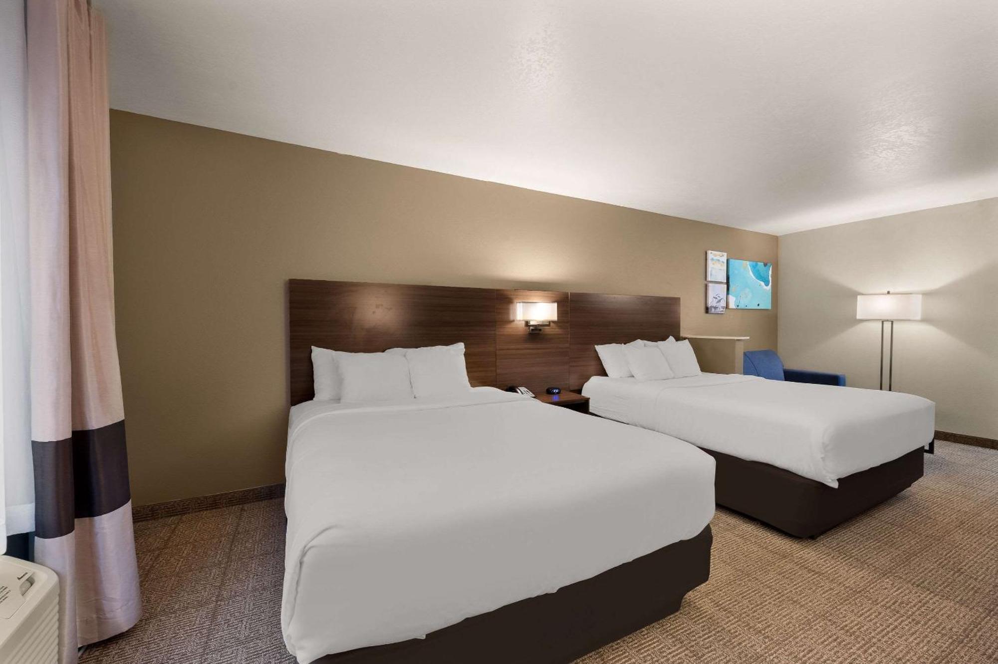 Comfort Inn&Suites Fenton Exterior foto