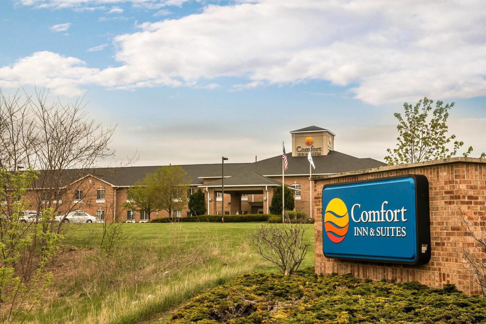 Comfort Inn&Suites Fenton Exterior foto